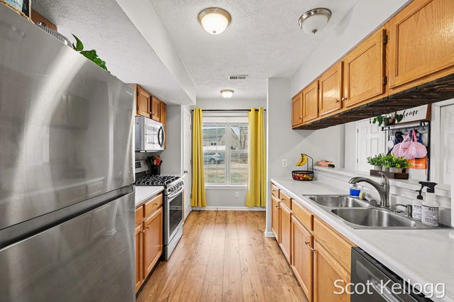 7016 S Cannon Place Drive 15, Cannon Twp, MI 49341