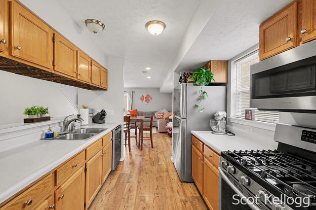 7016 S Cannon Place Drive 15, Cannon Twp, MI 49341