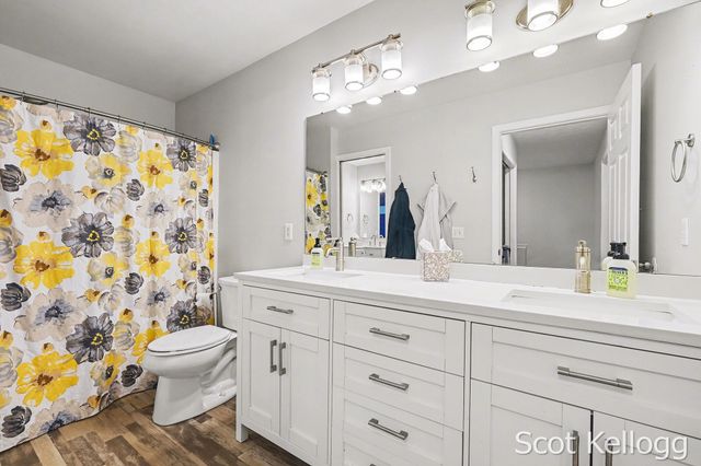 7016 S Cannon Place Drive 15, Cannon Twp, MI 49341