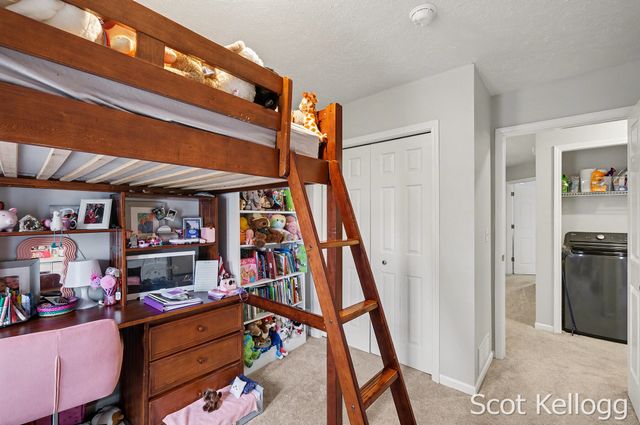 7016 S Cannon Place Drive 15, Cannon Twp, MI 49341