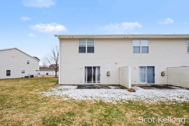 7016 S Cannon Place Drive 15, Cannon Twp, MI 49341