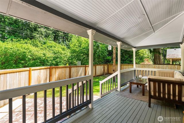 18925 276th Avenue SE, Issaquah, WA 98027