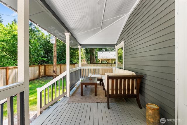 18925 276th Avenue SE, Issaquah, WA 98027
