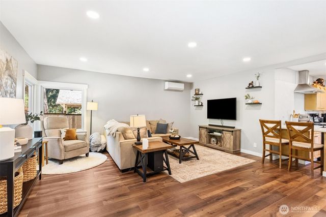 18925 276th Avenue SE, Issaquah, WA 98027