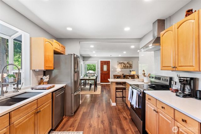 18925 276th Avenue SE, Issaquah, WA 98027