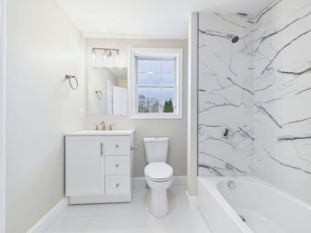 715 Newhall St, Fall River, MA 02721