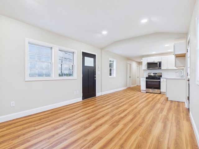 715 Newhall St, Fall River, MA 02721