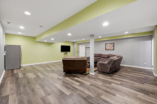163 Santa Barbara Boulevard, Georgetown, KY 40324