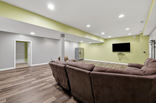 163 Santa Barbara Boulevard, Georgetown, KY 40324