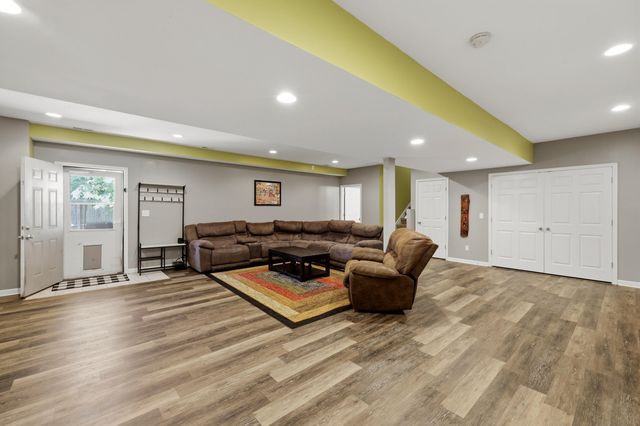 163 Santa Barbara Boulevard, Georgetown, KY 40324