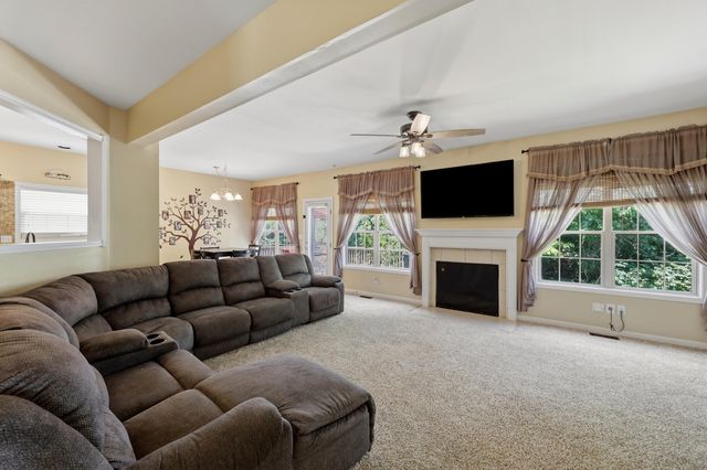 163 Santa Barbara Boulevard, Georgetown, KY 40324