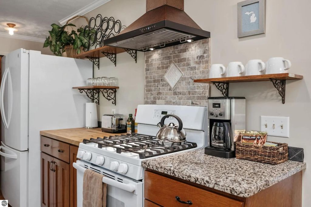 Image 18 of property listing at 600 Bass Lake Road, Traverse City, MI 49685