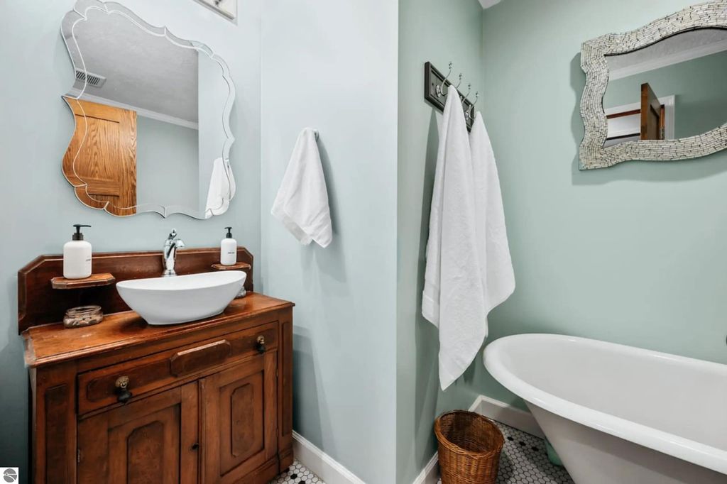 Image 44 of property listing at 600 Bass Lake Road, Traverse City, MI 49685