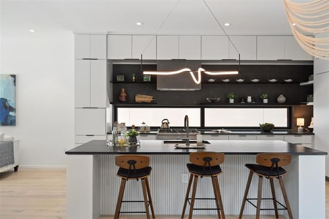 703 Fletcher ST, Austin, TX 78704