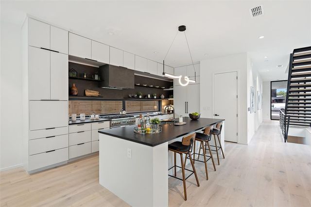 703 Fletcher ST, Austin, TX 78704