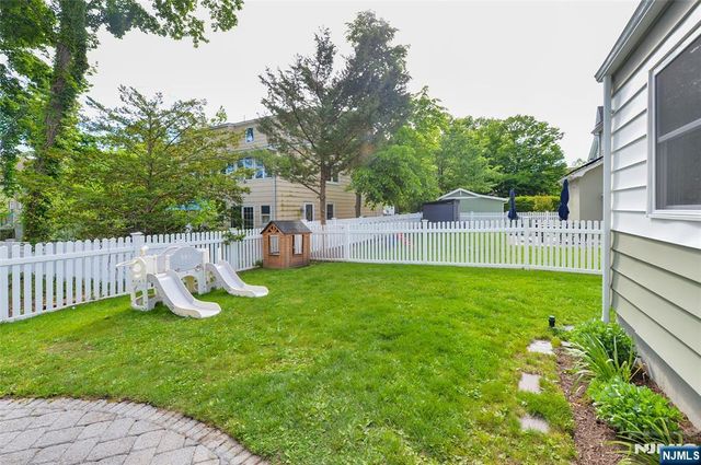 570 Shelton Road, Ridgewood, NJ 07450