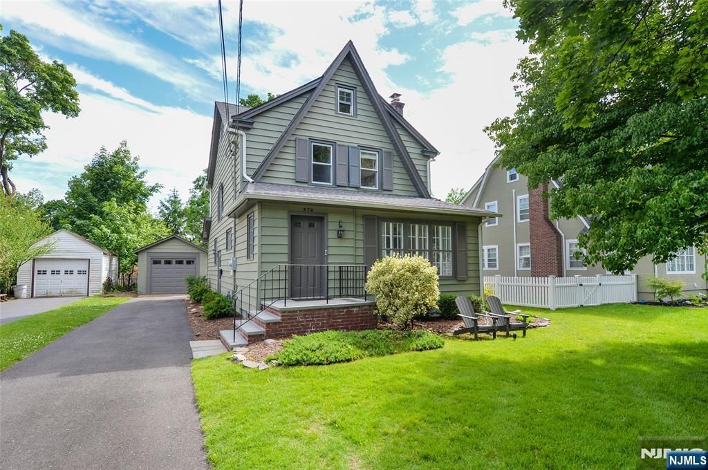 570 Shelton Road, Ridgewood, NJ 07450