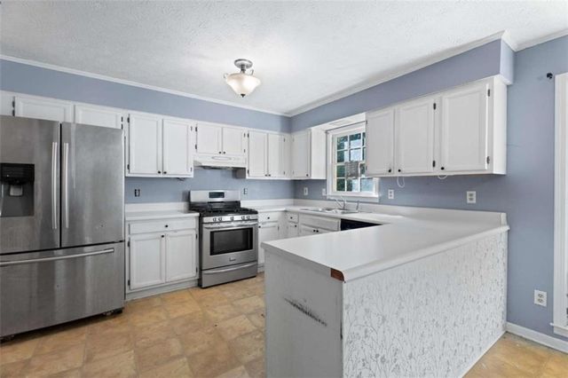 2575 Fairview Lane, Jonesboro, GA 30236