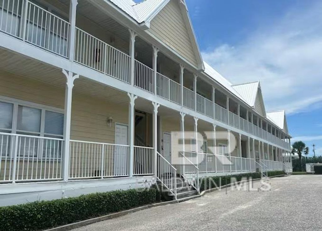 1485 W Lagoon Avenue 202, Gulf Shores, AL 36542