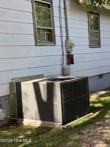 115 Brook Avenue, Rockingham, NC 28379