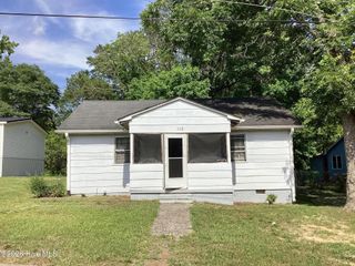 115 Brook Avenue, Rockingham, NC 28379