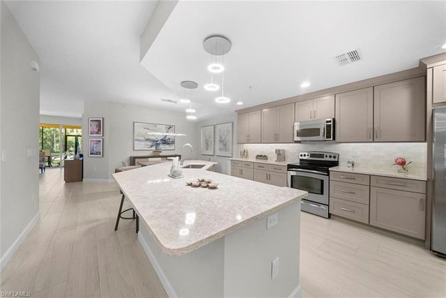 8641 Piazza Del Lago CIR 101, Estero, FL 33928