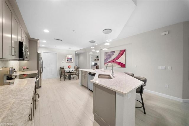8641 Piazza Del Lago CIR 101, Estero, FL 33928