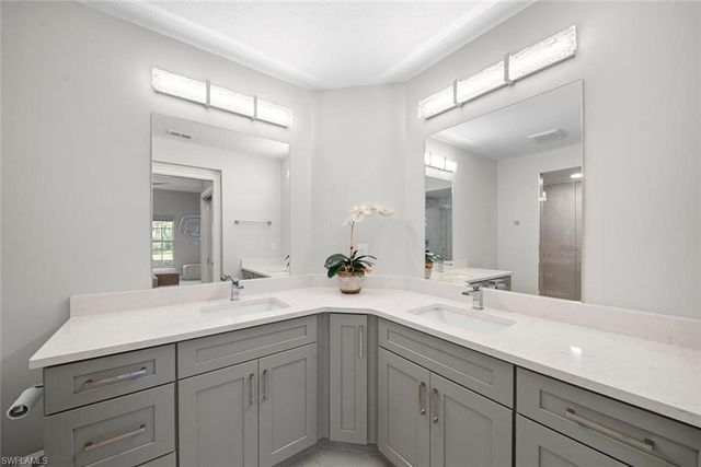 8641 Piazza Del Lago CIR 101, Estero, FL 33928