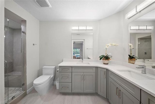 8641 Piazza Del Lago CIR 101, Estero, FL 33928