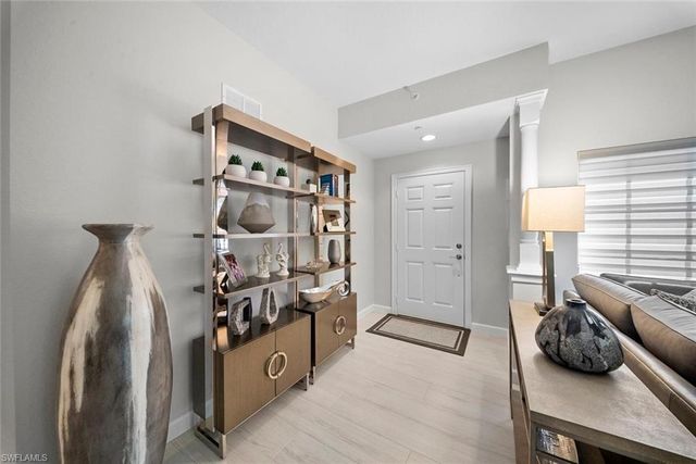 8641 Piazza Del Lago CIR 101, Estero, FL 33928