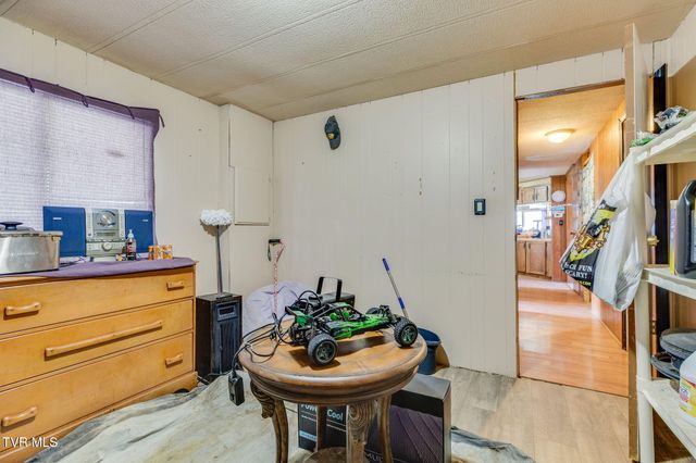 238 Eula Private Drive, Bristol, TN 37620