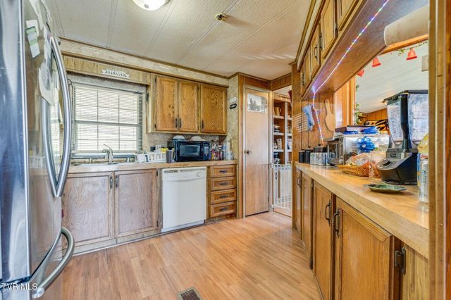 238 Eula Private Drive, Bristol, TN 37620