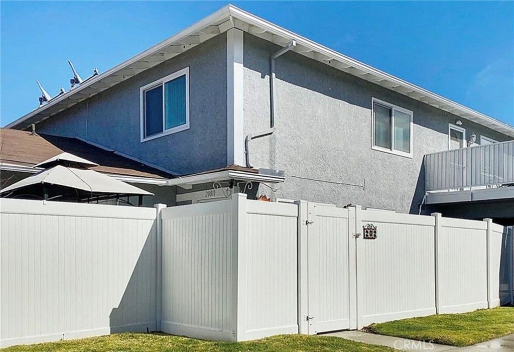 20811 Plum Canyon 202, Saugus, CA 91350 — exterior