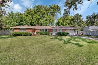 1108 E 9th Street, Lockport, IL 60441