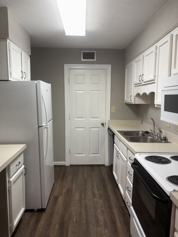 1280 Middle Tennessee Blvd Apt G1, Murfreesboro, TN 37130