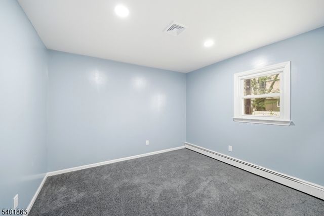 4 Rainbow Trl, Vernon Twp., NJ 07422