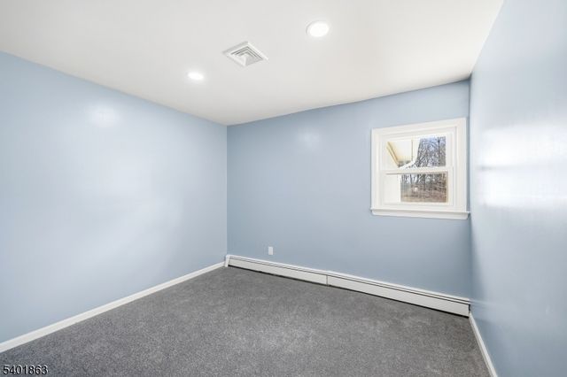 4 Rainbow Trl, Vernon Twp., NJ 07422