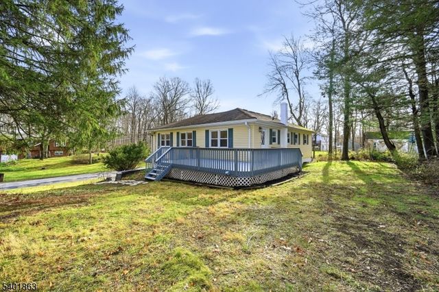 4 Rainbow Trl, Vernon Twp., NJ 07422