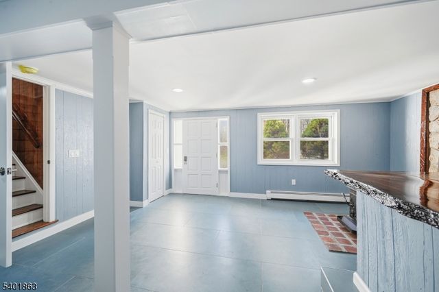 4 Rainbow Trl, Vernon Twp., NJ 07422