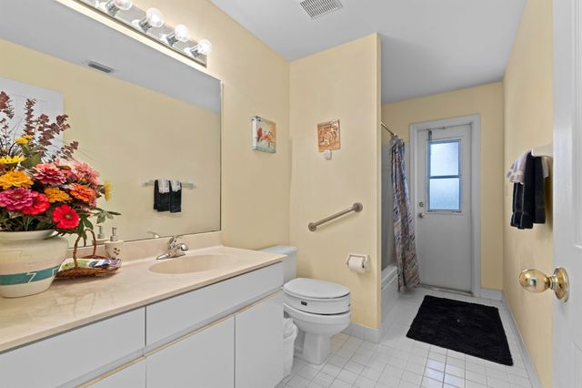 10364 NW 50th Court, Coral Springs, FL 33076