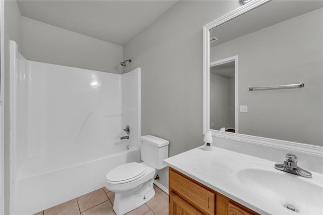 1673 & 1675 E Evalyn Circle, Fayetteville, AR 72701