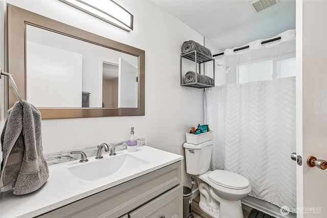 20917 22nd Avenue W, Lynnwood, WA 98036
