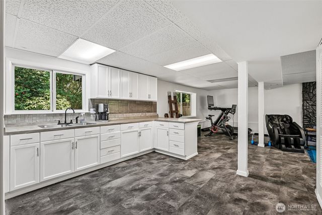 20917 22nd Avenue W, Lynnwood, WA 98036