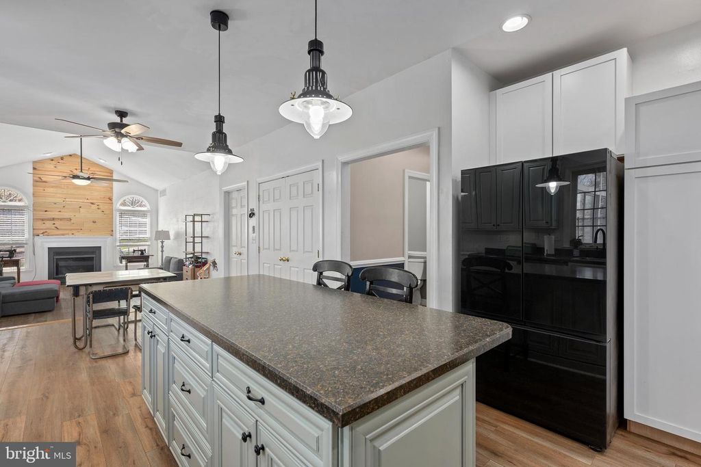 Image 20 of property listing at 4525 BECKLEYSVILLE RD, Hampstead, MD 21074