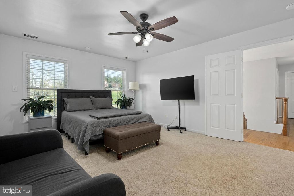 Image 32 of property listing at 4525 BECKLEYSVILLE RD, Hampstead, MD 21074