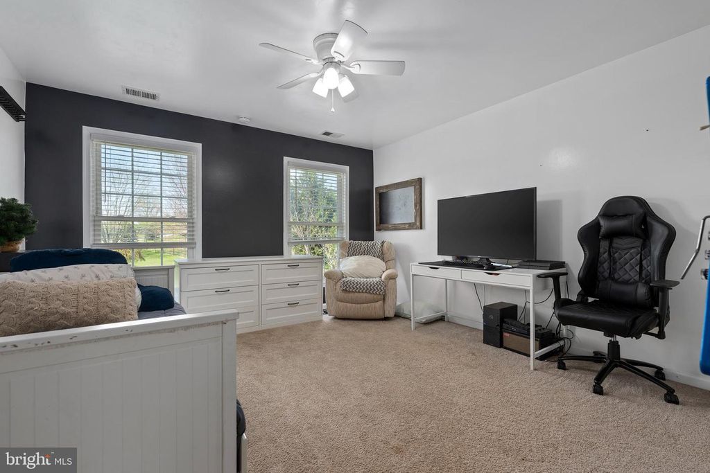 Image 42 of property listing at 4525 BECKLEYSVILLE RD, Hampstead, MD 21074