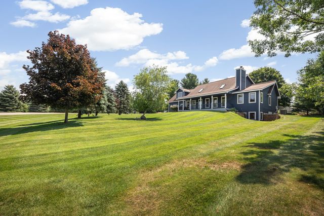 3850 Burlington Drive, Acme Twp, MI 49690