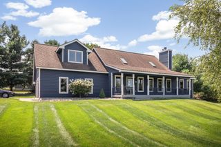 3850 Burlington Drive, Acme Twp, MI 49690