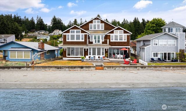5936 Cedar Street, Freeland, WA 98249