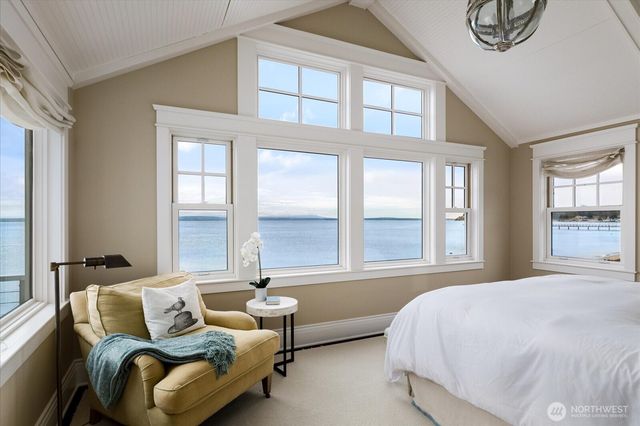 5936 Cedar Street, Freeland, WA 98249